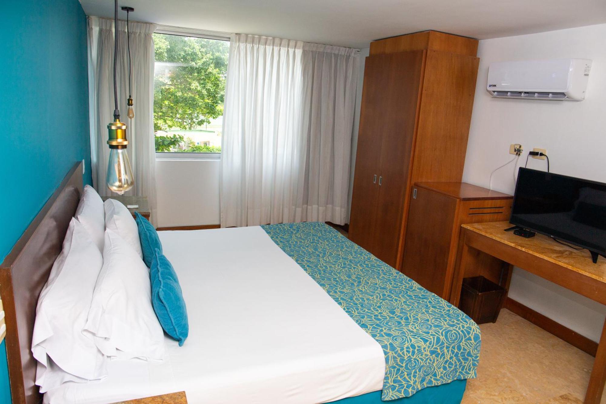 Hotel Oceania Cartagena Exteriör bild